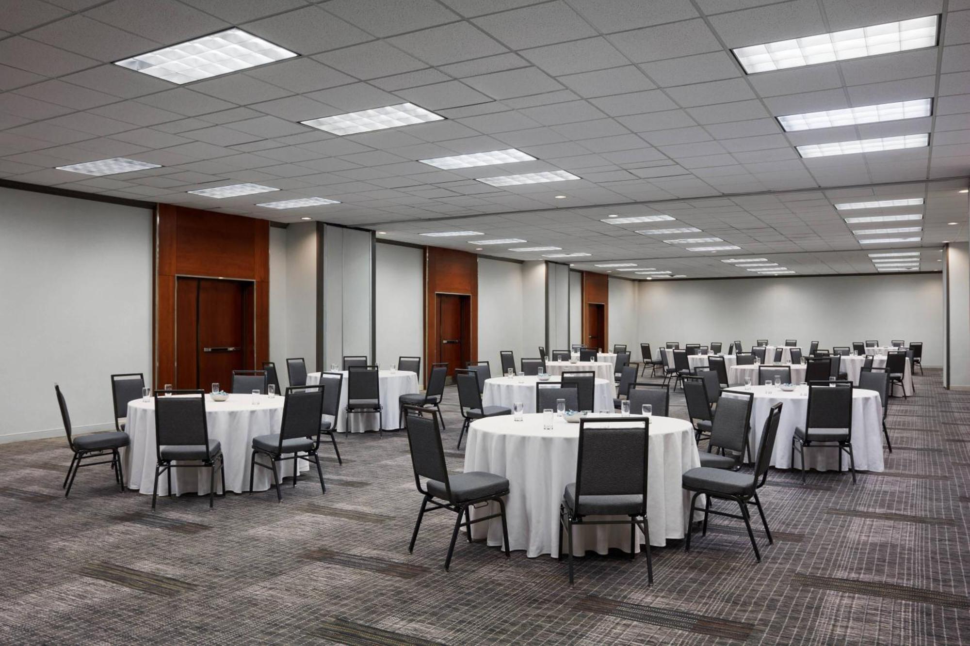 Delta Hotels By Marriott Ottawa City Centre Екстер'єр фото