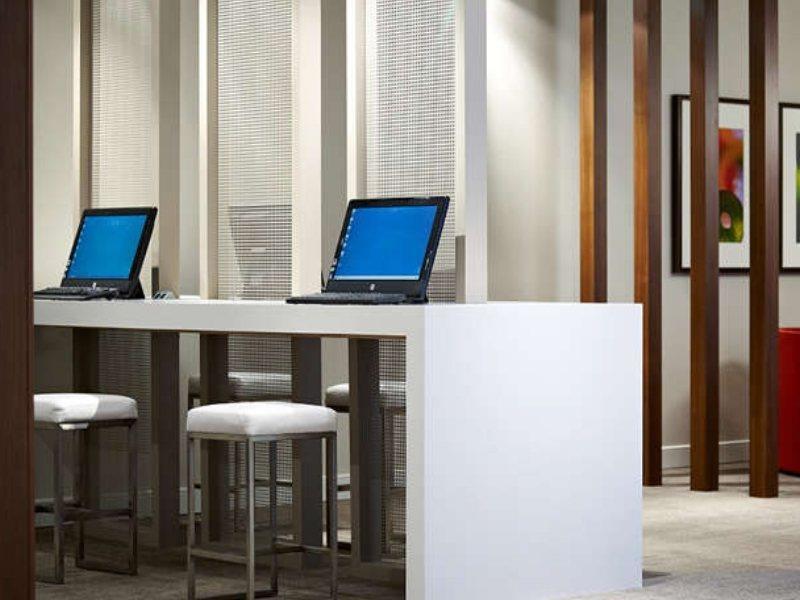 Delta Hotels By Marriott Ottawa City Centre Екстер'єр фото